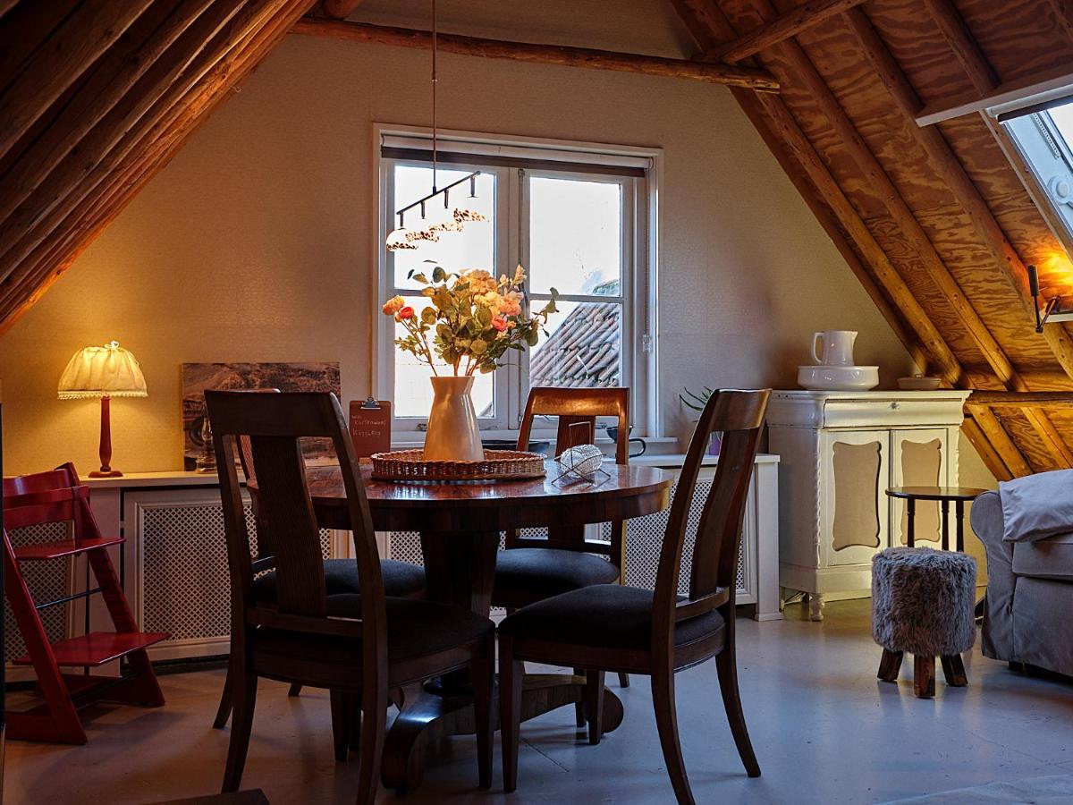 Jagershuistexel Bed & Breakfast Oosterend  Exterior photo